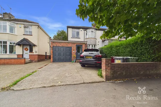 Eckington Road, Coal Aston, S18, photo 1
