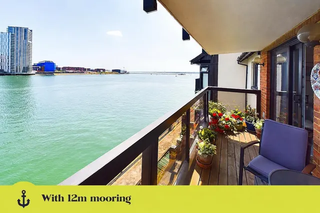 Moorhead Court, Ocean Village, SO14, photo 1