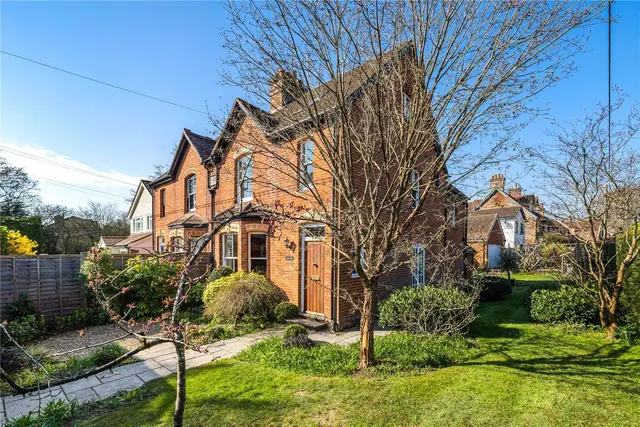Coxcombe Lane, Chiddingfold, Godalming, Surrey, GU8 4QA, photo 1