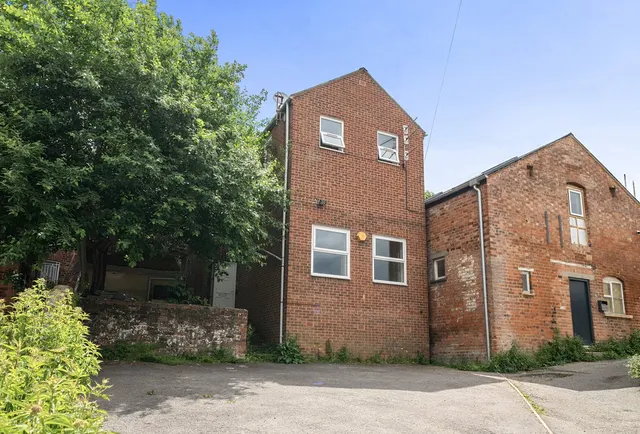 Lansdown, Stroud, GL5 1BB, photo 1