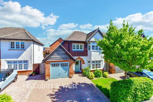 Newlands Avenue, Waterlooville, PO7, photo 1