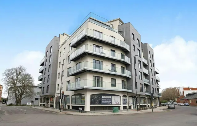 Royal Crescent Road, Royal Crescent Apartments, SO14, photo 1