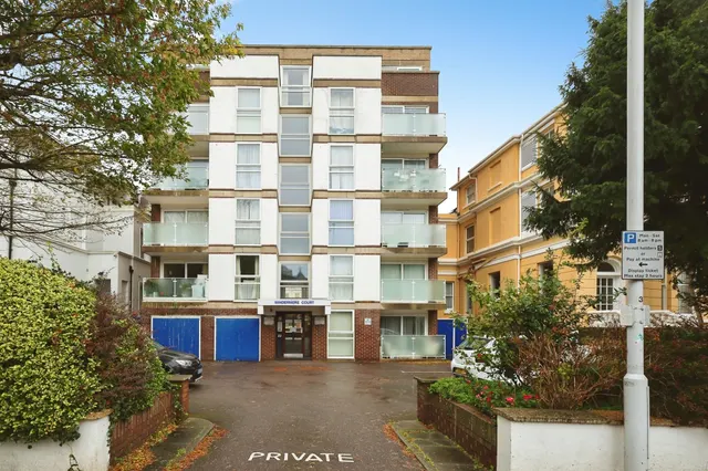 Trinity Trees, Eastbourne, BN21, photo 1
