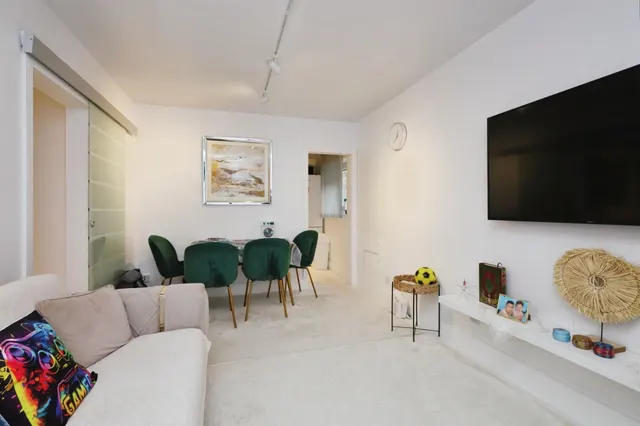 Trinity Trees, Eastbourne, BN21, photo 3