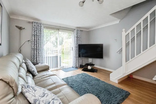 Photo 2 — Petrel Close, Stockport, Greater Manchester, SK3