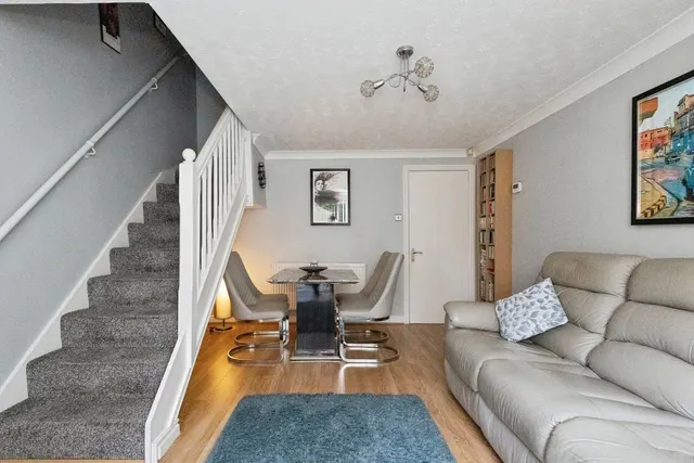 Photo 3 — Petrel Close, Stockport, Greater Manchester, SK3