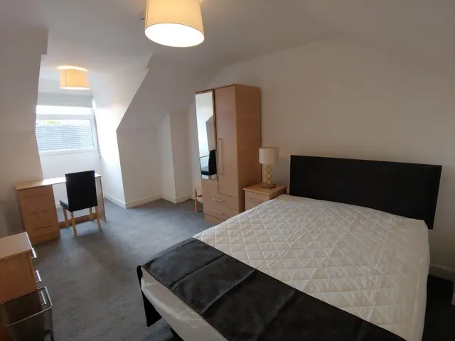 Dagmar Grove, Beeston, NG9, photo 2