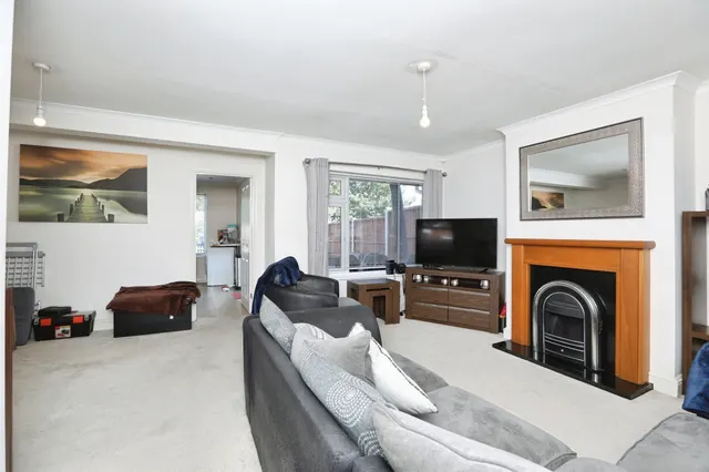 St. Margarets Drive, Wigmore, ME8, photo 3