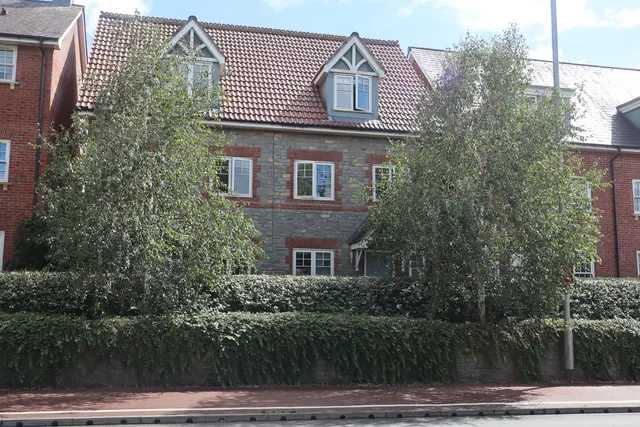 Glastonbury Road, Wells, photo 1