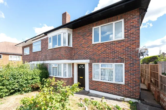 Albert Road, Sutton, Surrey, SM14RX, photo 1