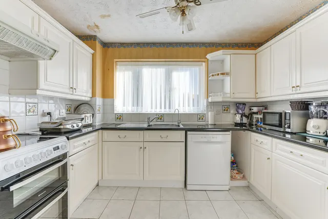 Peregrine Road, Waltham Abbey, EN9, photo 3