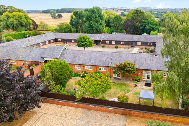 The Dairy Barn, Manor Farm, MK17, photo 1