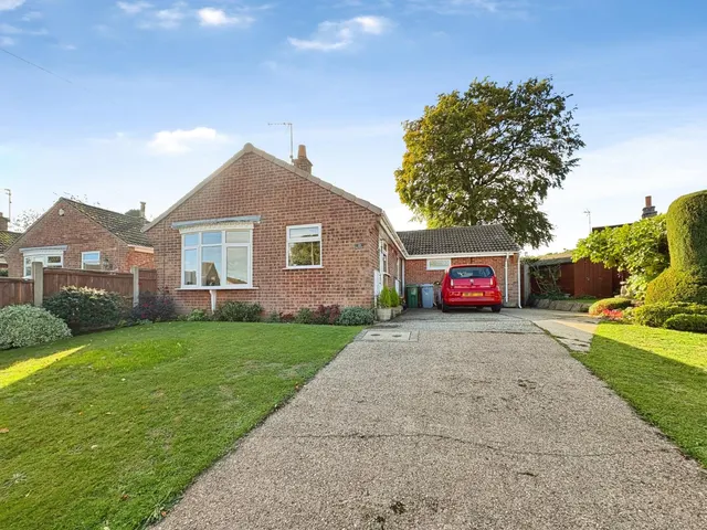 3 bedroom house, Derwent Close, Mansfield, NG21