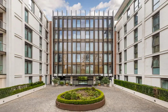 Campden Hill, Holland Park Villas, Kensington, London, photo 1