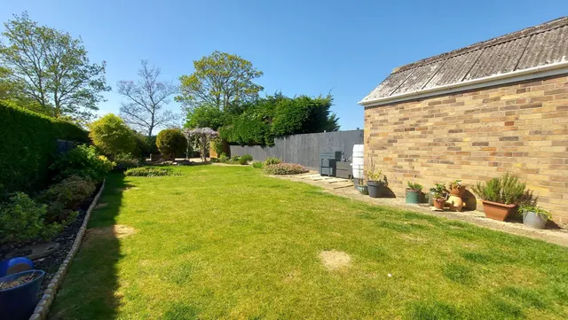 Photo 2 — Ancaster Road, Bourne, PE10