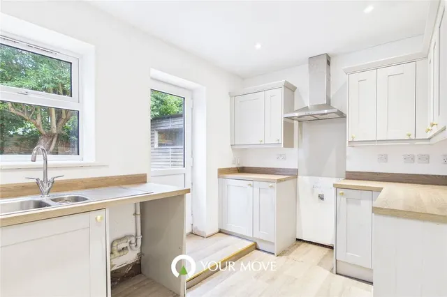 Decoy Road, Ormesby, NR29, photo 1