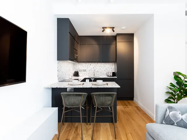 Coleherne Road, London, SW10, photo 1