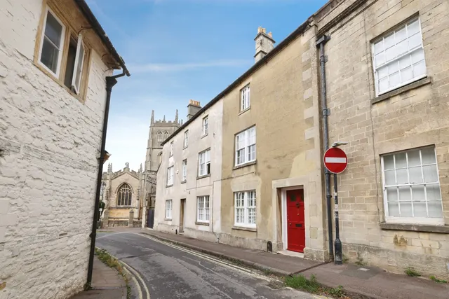 The Green, Calne, SN11, photo 1