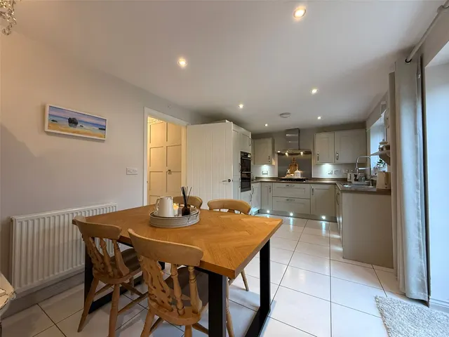 Swan Way, Sowerby, YO7, photo 3