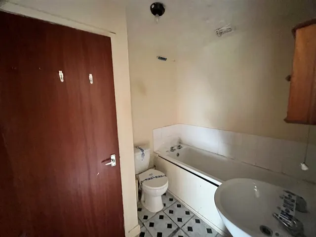 Abbotsbury Road, Weymouth, DT4, photo 2