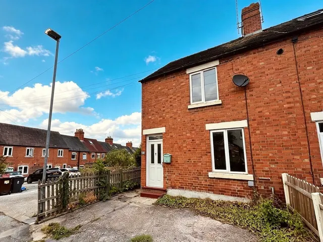 Westhill, Uttoxeter, photo 1