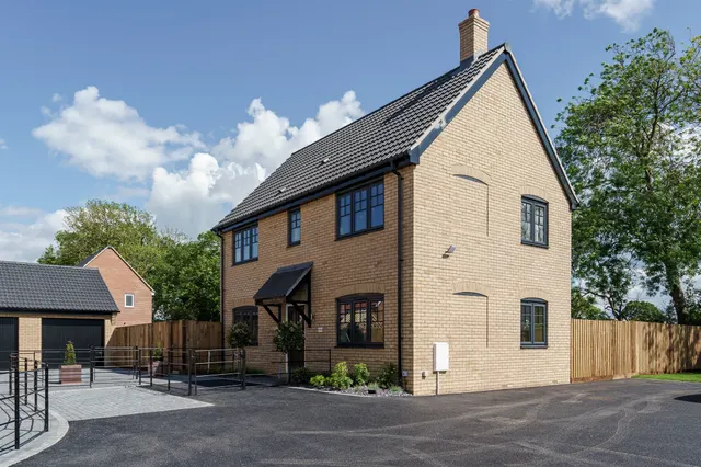 Mendham Lane, Harleston, IP20, photo 1