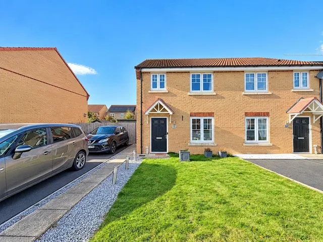 Cotswold Street, Northallerton, DL6, photo 1