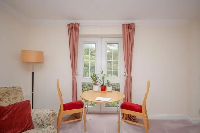 Chestnut House, Woodland Court, BS16, photo 3