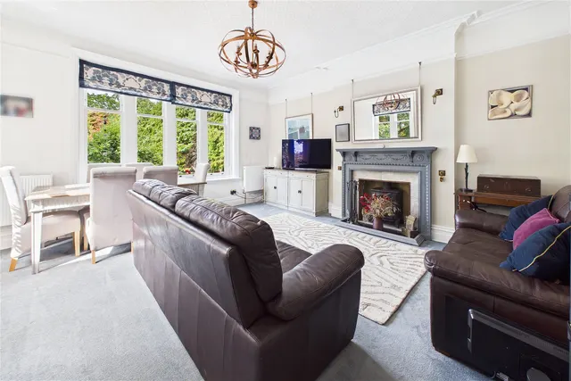 Church Hill, Camberley, GU15, photo 3