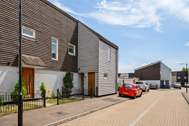 Millson Close, London, photo 1