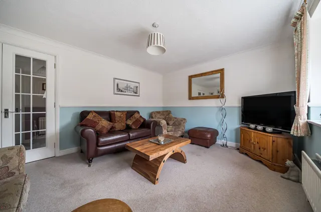 Jones Square, Selsey, PO20, photo 3