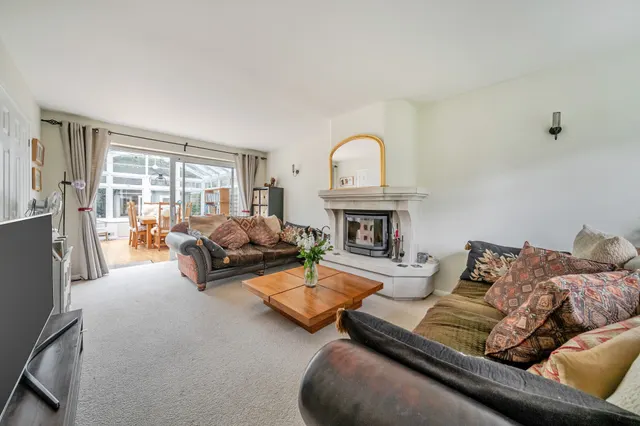 Photo 3 — Newark Road, Windlesham, GU20