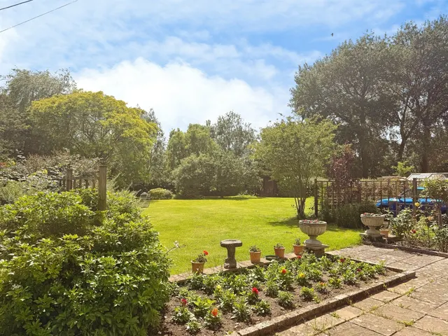 Photo 2 — Hinton, Mudford, YEOVIL