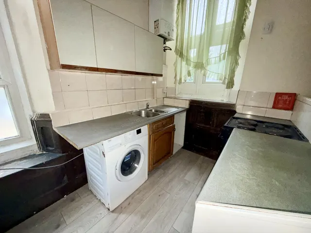 Riseholme Road, Lincoln, LN1, photo 2