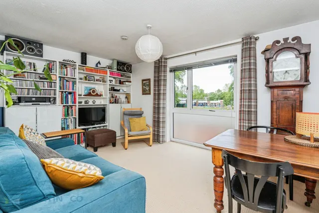 Photo 3 — Woking, Surrey