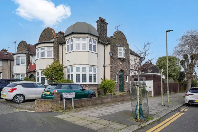 Millway, London, NW7 3RA, photo 1