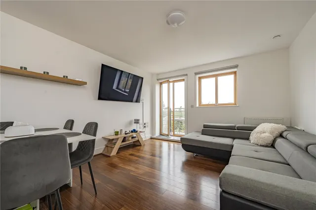 Queen Marys Place, Putney, SW15, photo 1