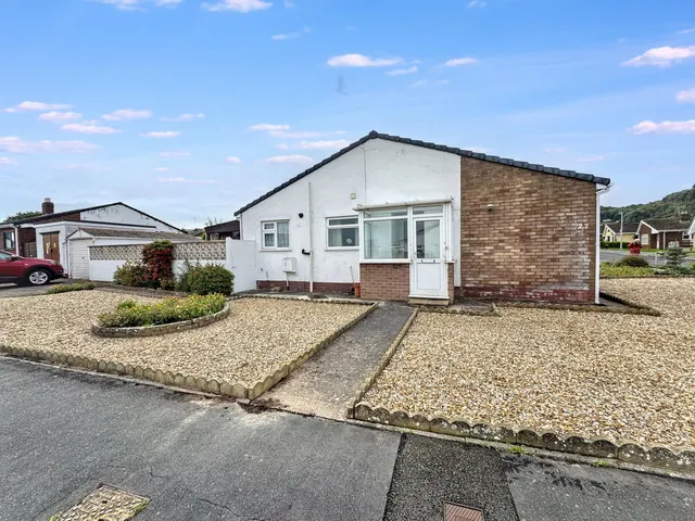 2 bedroom house — Lon Y Waun, Abergele, Conwy, LL22 7EU