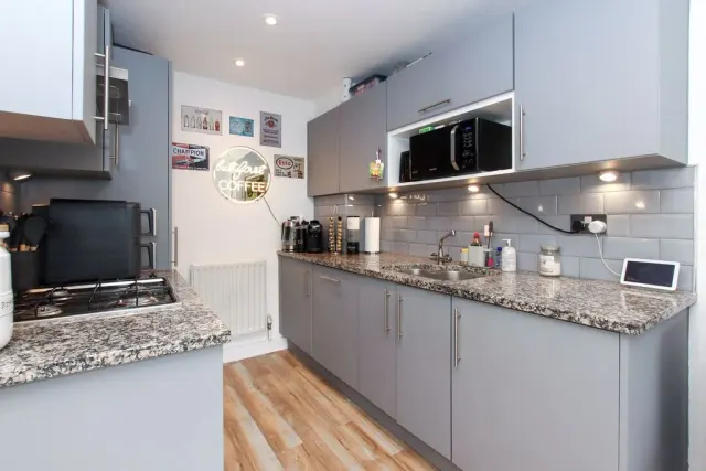 Brook Street, Tring, Hertfordshire, HP23 5AX, photo 1