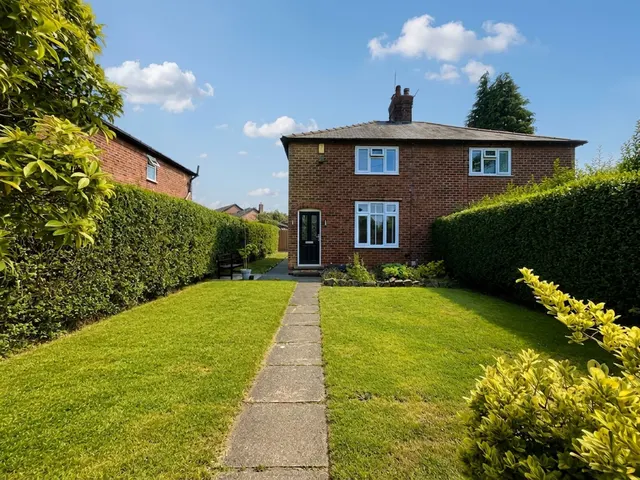 Racefield Road, Knutsford, photo 1