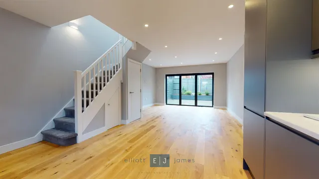 Church Hill, Loughton, IG10, photo 2