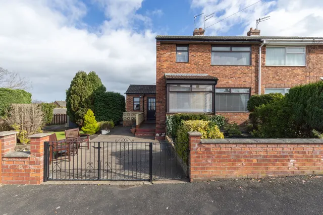 3 bedroom house — Rutherford Close, Choppington, NE62 5DT