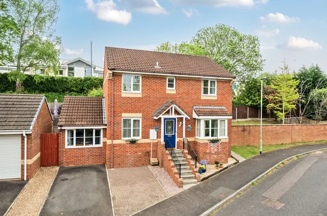Riverside Close, Honiton, Devon, EX14