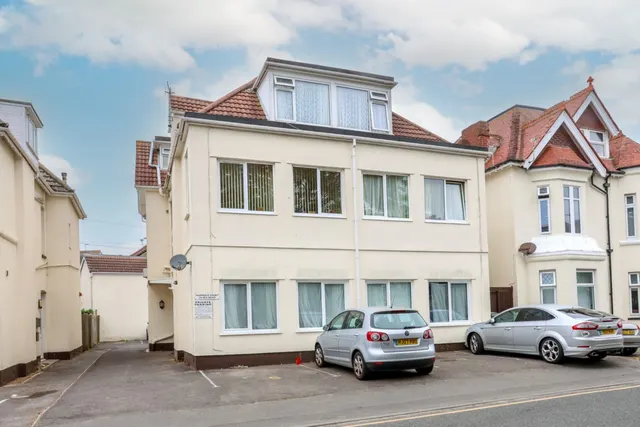 Sea Road, Bournemouth, photo 1
