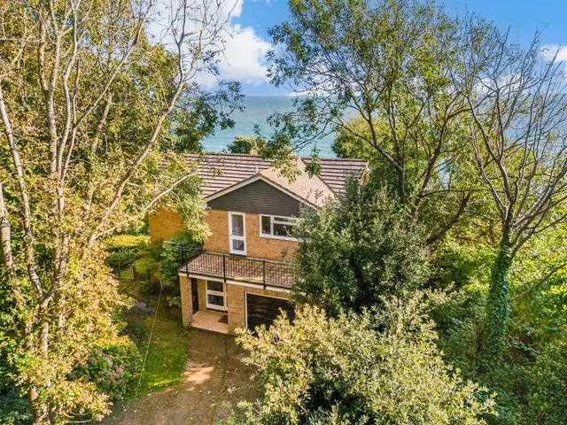 Steephill, Ventnor, PO38, photo 1