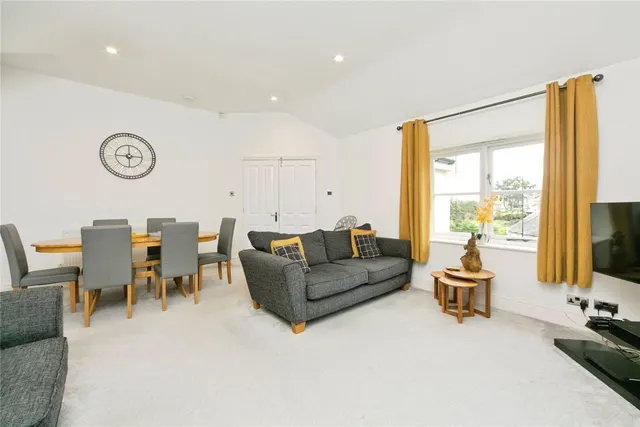 Bryn Pydew, Llandudno Junction, LL31, photo 2
