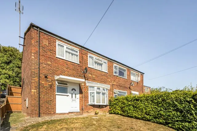 Middlebrook Road, High Wycombe, HP13, photo 1