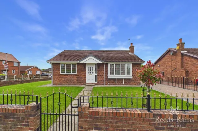 Hillcrest Mount, Castleford, WF10, photo 1