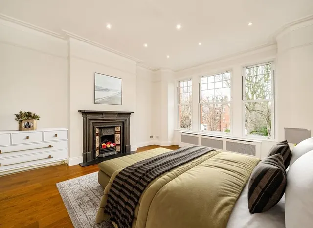 Photo 3 — Coolhurst Road, Crouch End, N8