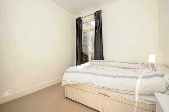Noyna Road, SW17, photo 3